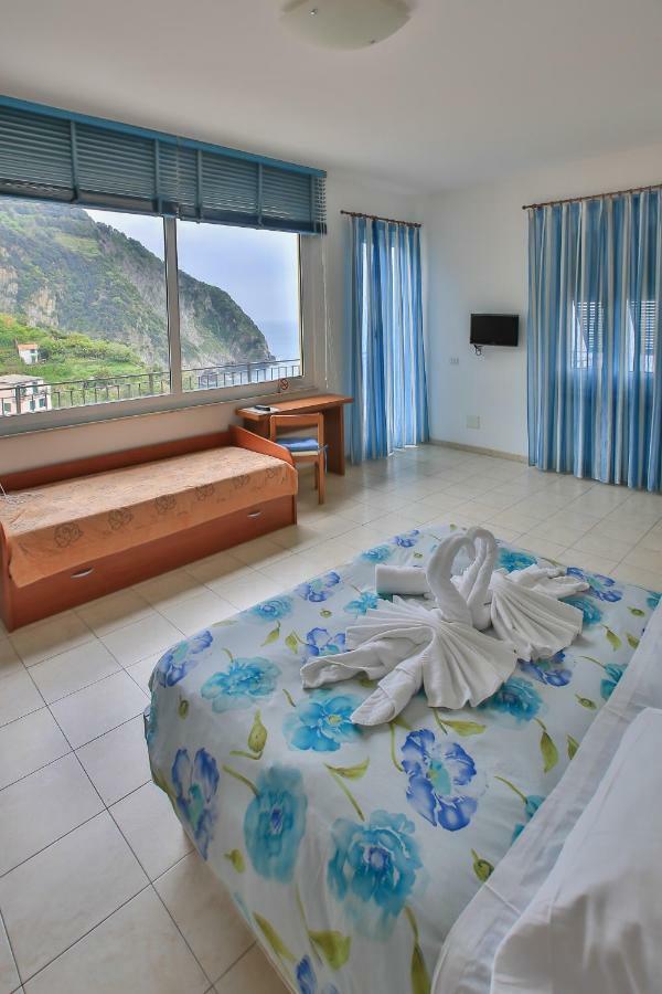 La Baia Di Rio Hotel Рио Маджоре Екстериор снимка