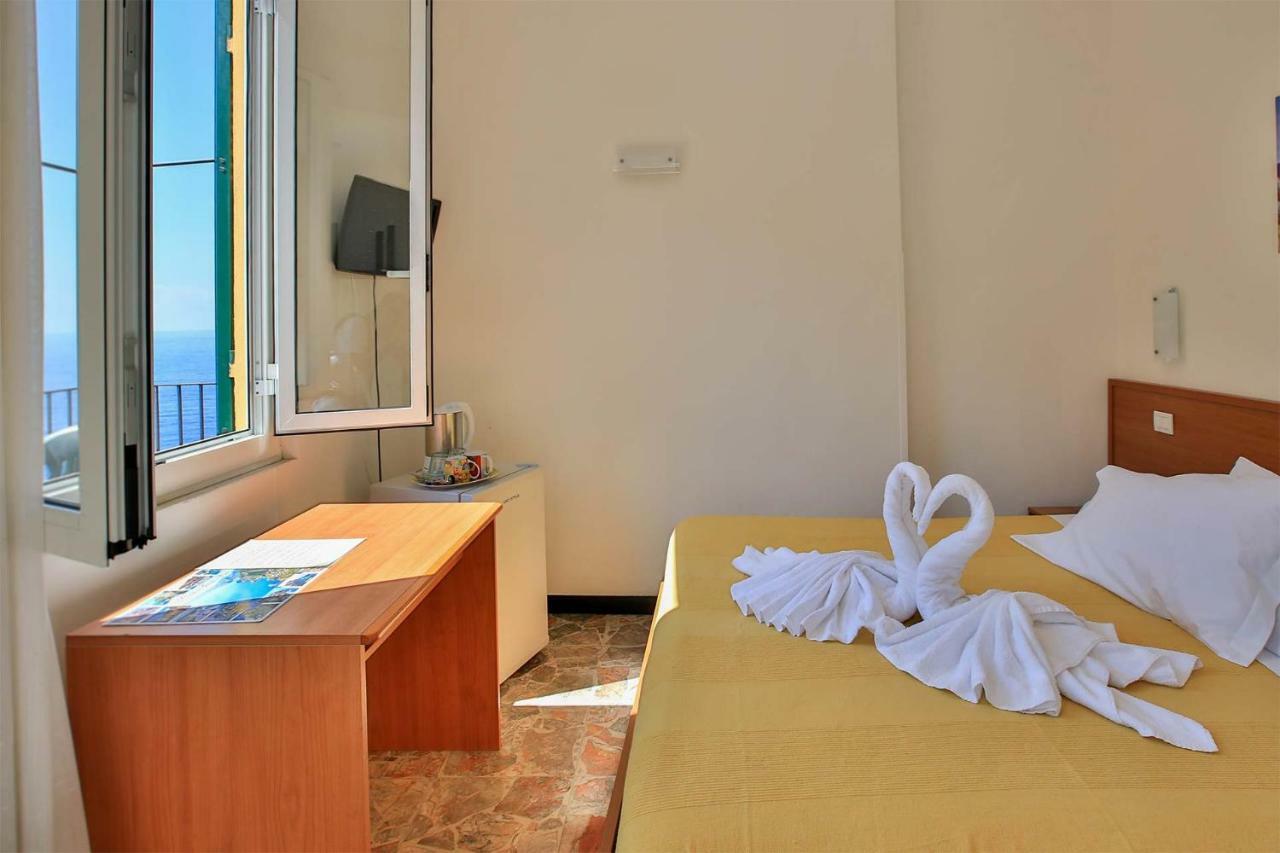 La Baia Di Rio Hotel Рио Маджоре Екстериор снимка